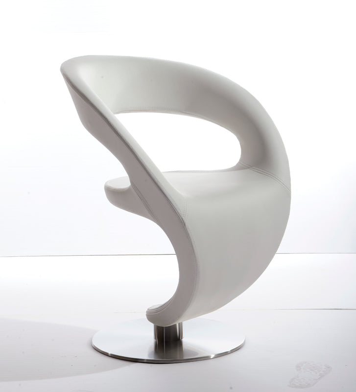 32' White Leatherette Lounge Chair