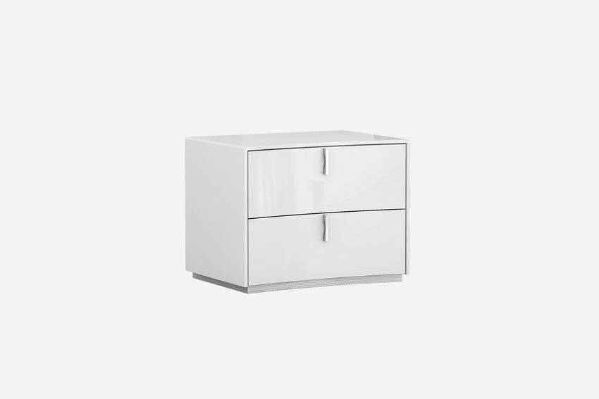 22" X 18" X 18" White  Nightstand