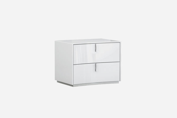 22" X 18" X 18" White  Nightstand