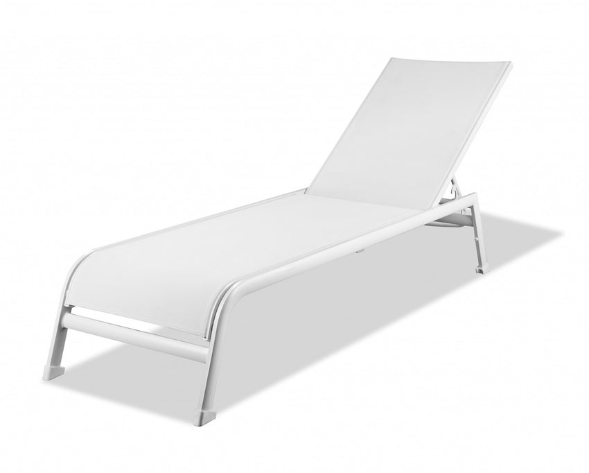 Set of 2 White Aluminum Chaise Lounges